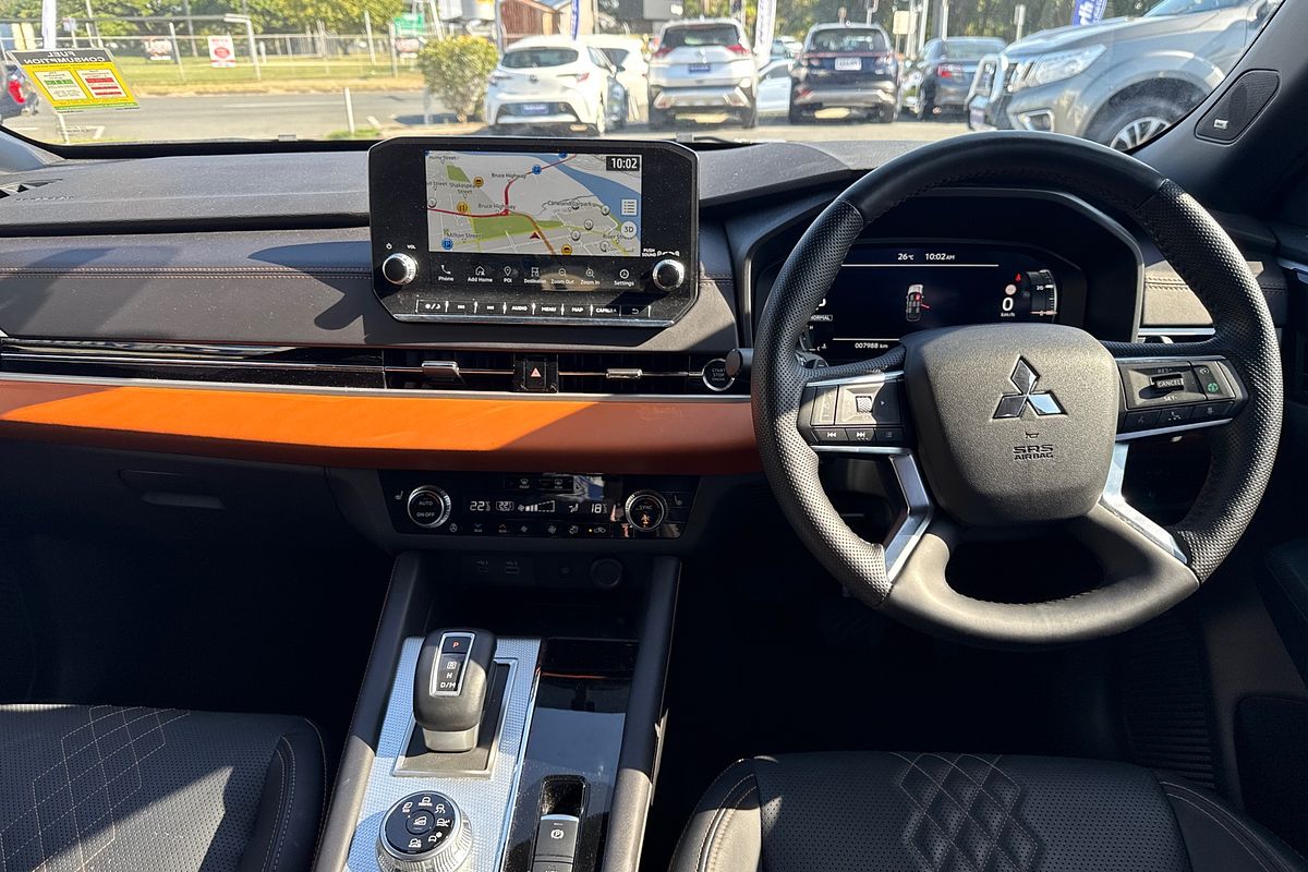 2024 Mitsubishi Outlander Exceed Tourer ZM