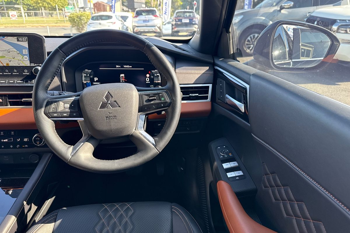 2024 Mitsubishi Outlander Exceed Tourer ZM