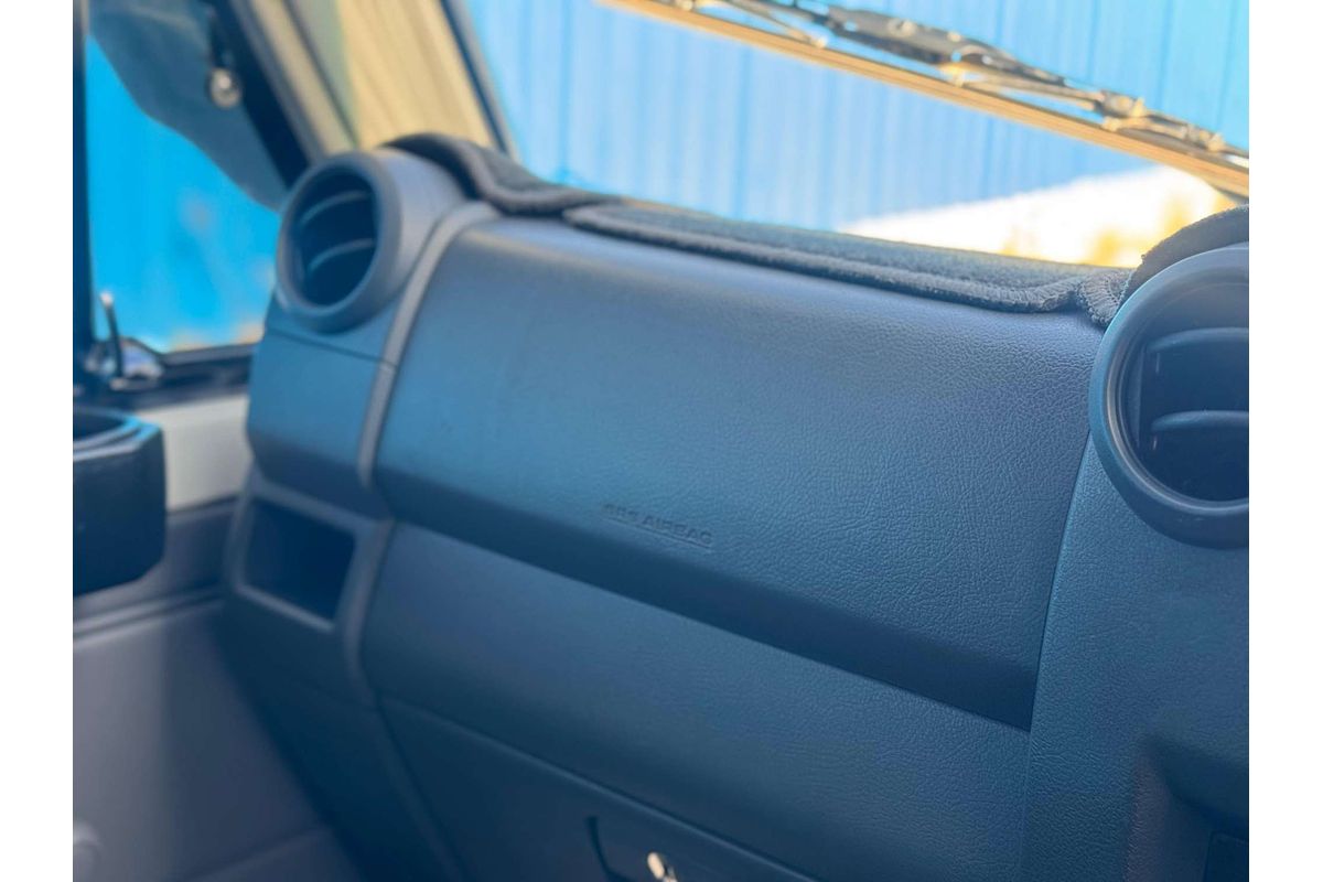 2015 Toyota Landcruiser Workmate VDJ79R 4X4