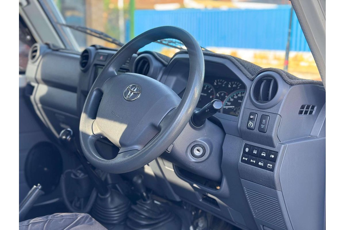 2015 Toyota Landcruiser Workmate VDJ79R 4X4