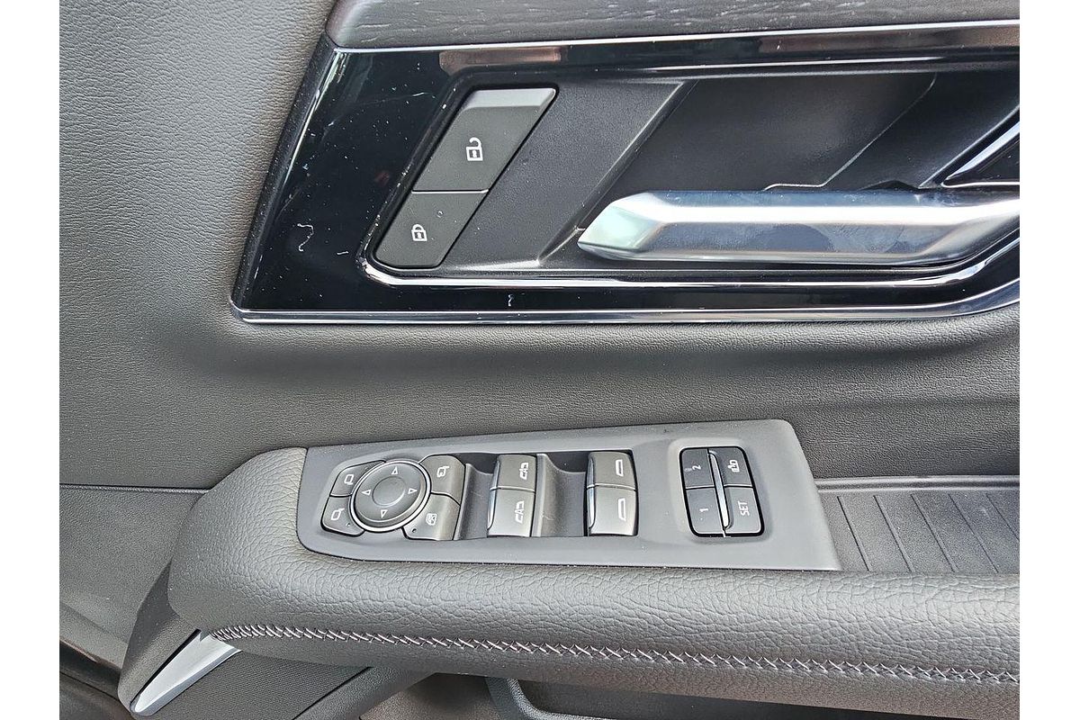 2025 GMC Yukon Denali T1