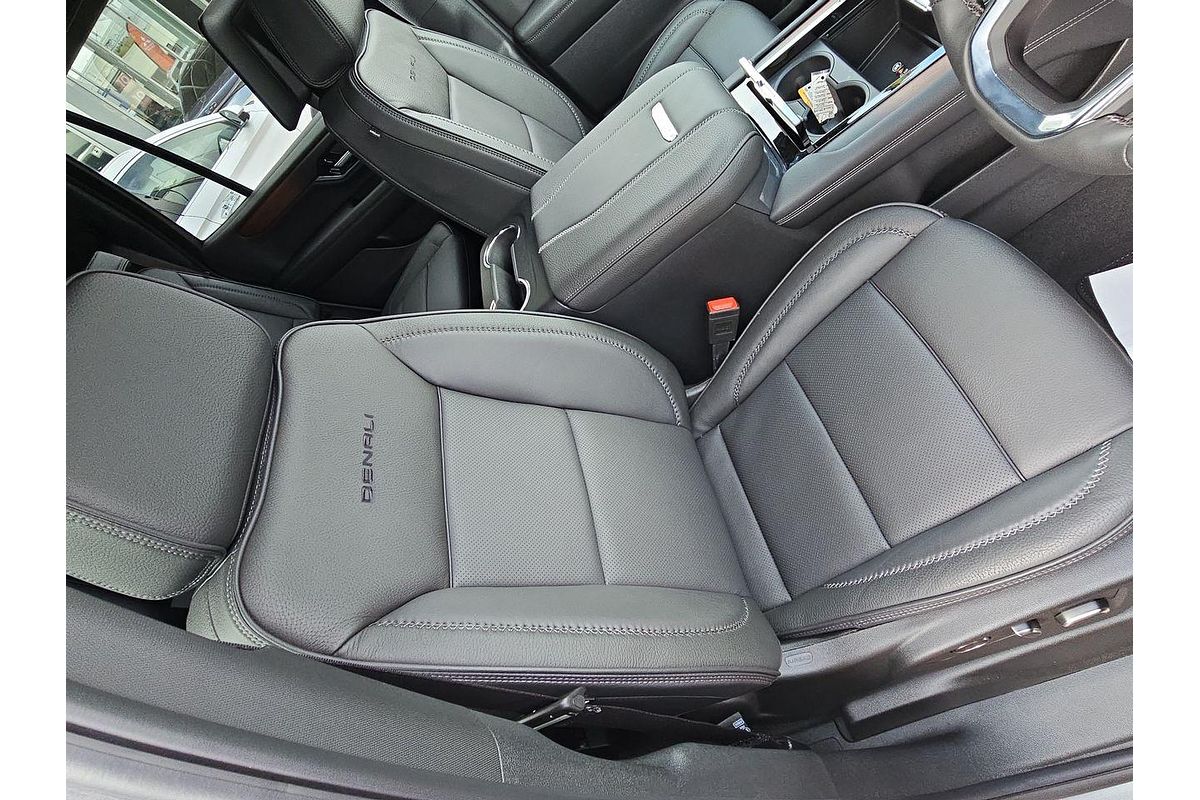 2025 GMC Yukon Denali T1