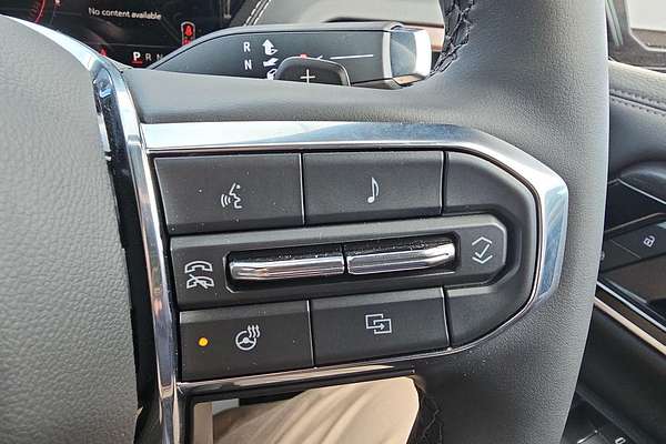 2025 GMC Yukon Denali T1