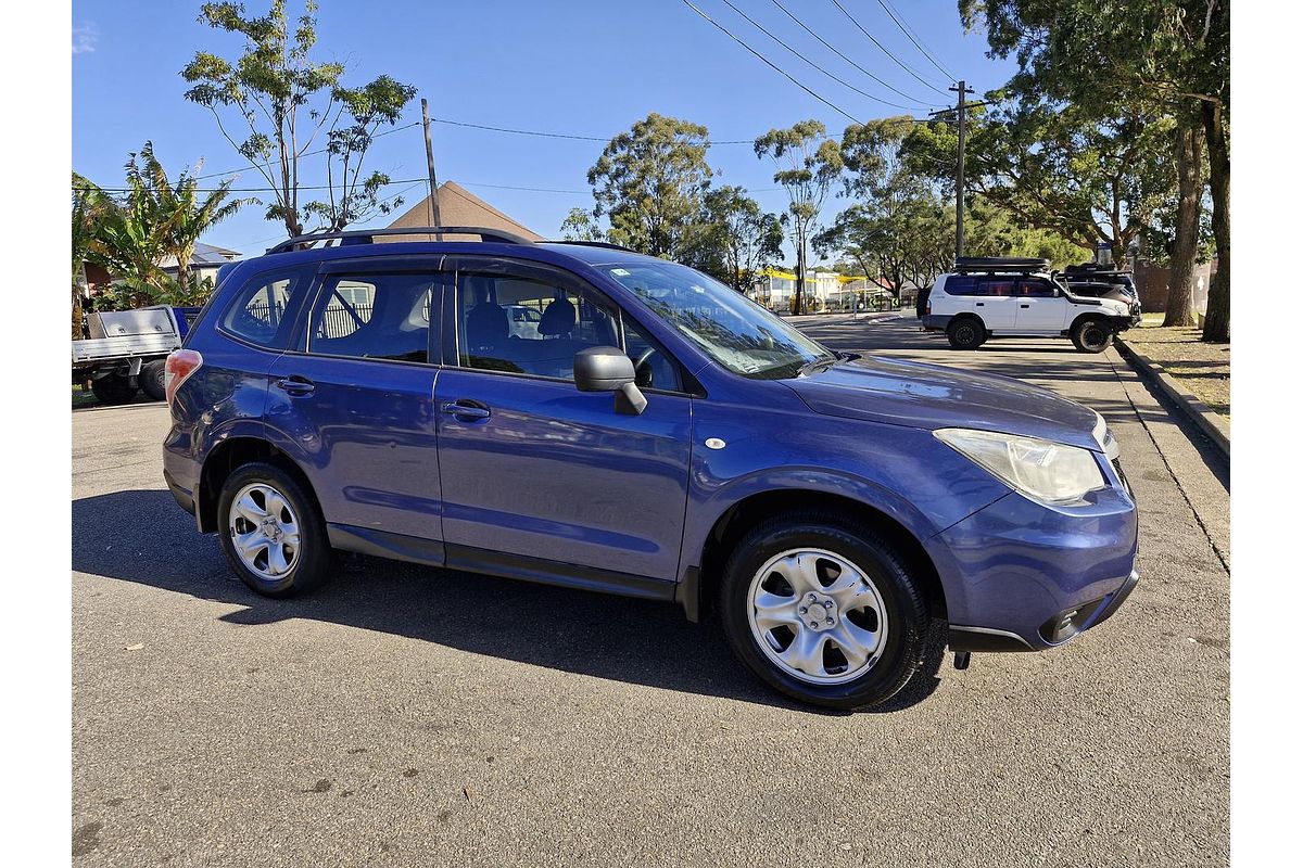 2013 Subaru Forester 2.5i S4
