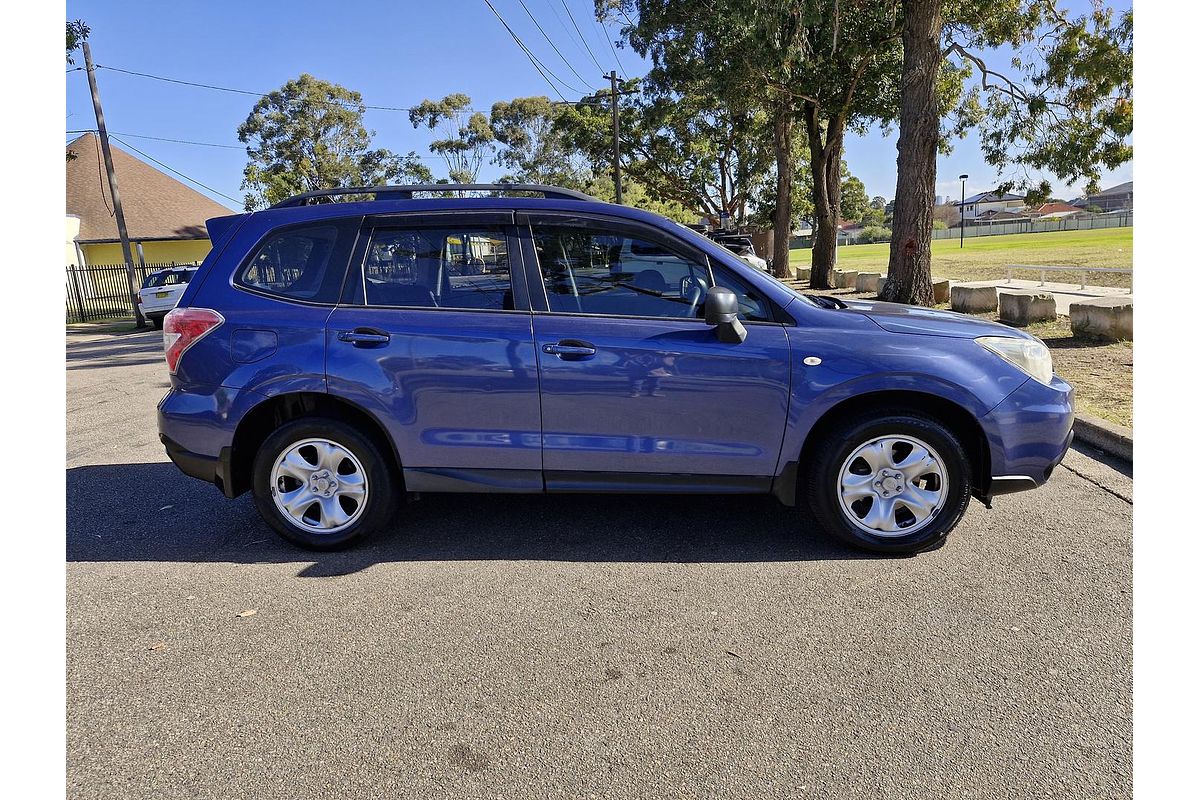 2013 Subaru Forester 2.5i S4
