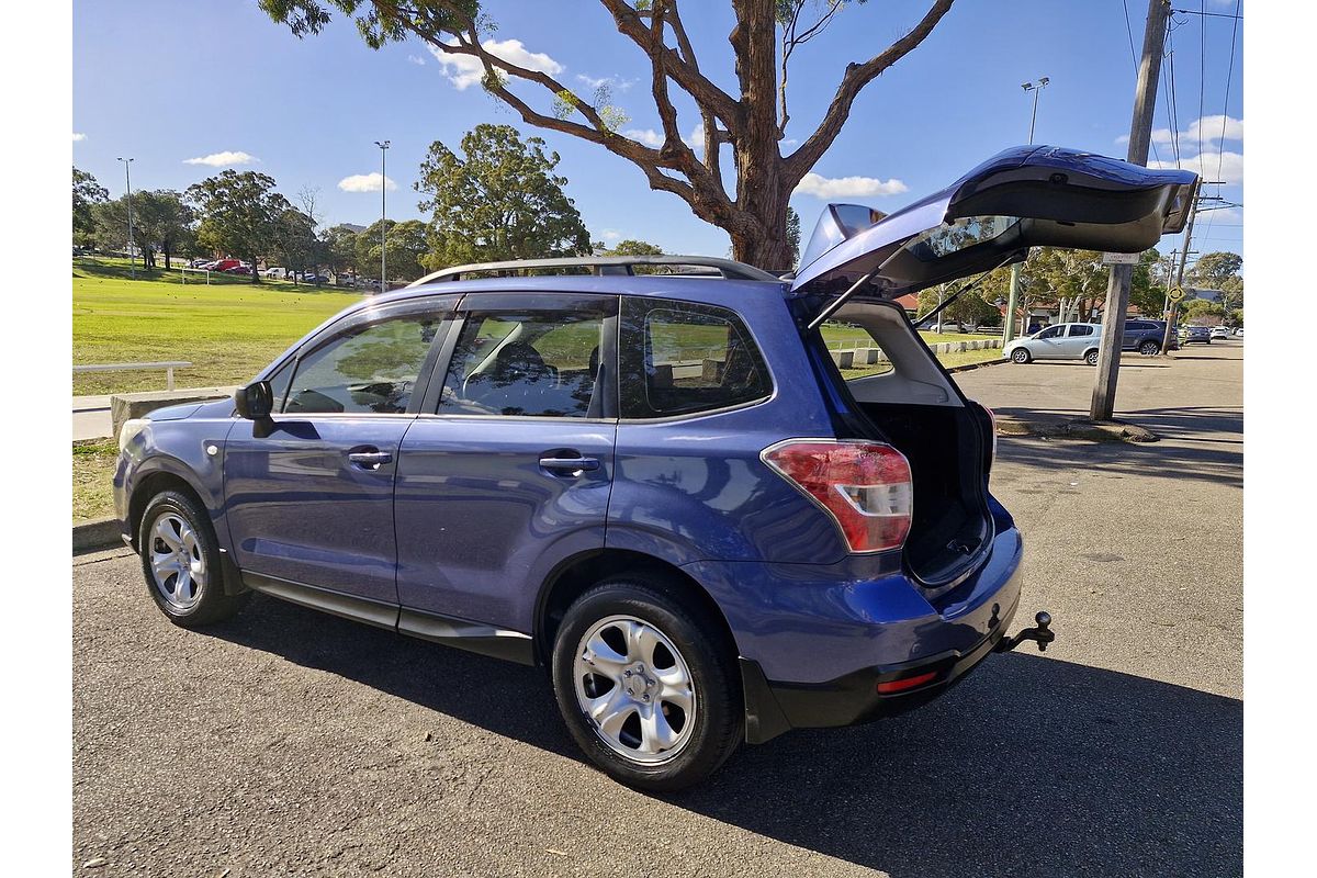 2013 Subaru Forester 2.5i S4