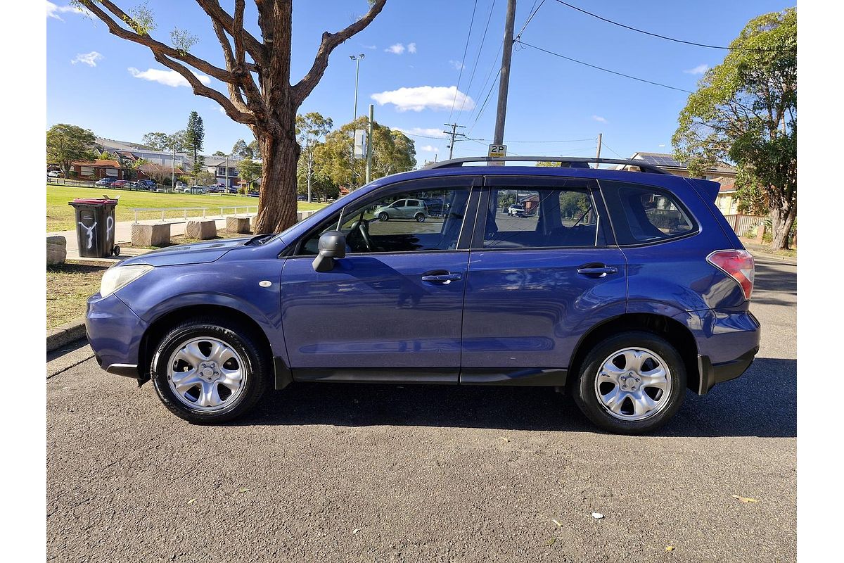 2013 Subaru Forester 2.5i S4