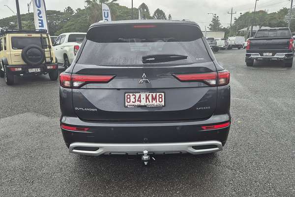 2024 Mitsubishi Outlander Exceed ZM