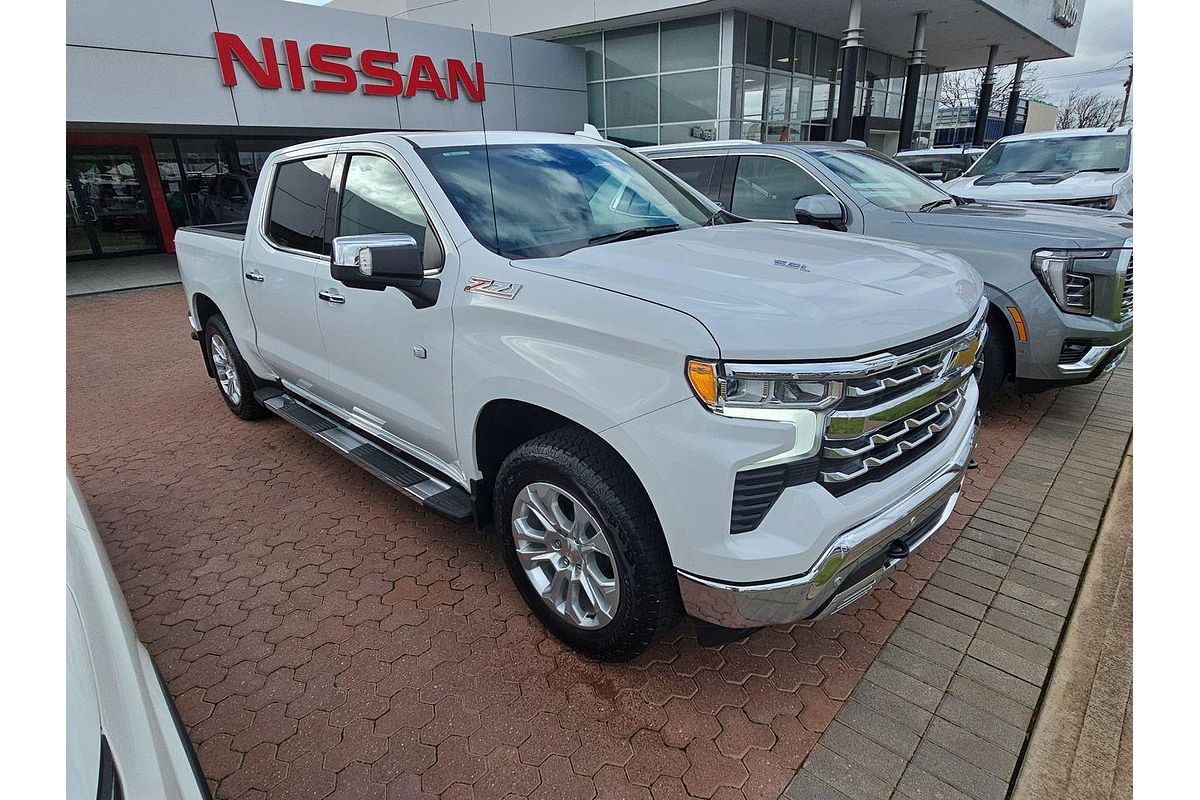 2025 Chevrolet Silverado 1500 LTZ Premium W/Tech Pack T1 4X4