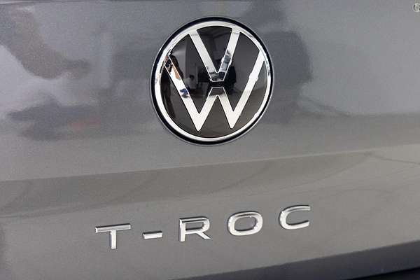 2025 Volkswagen T-Roc 110TSI Style D11