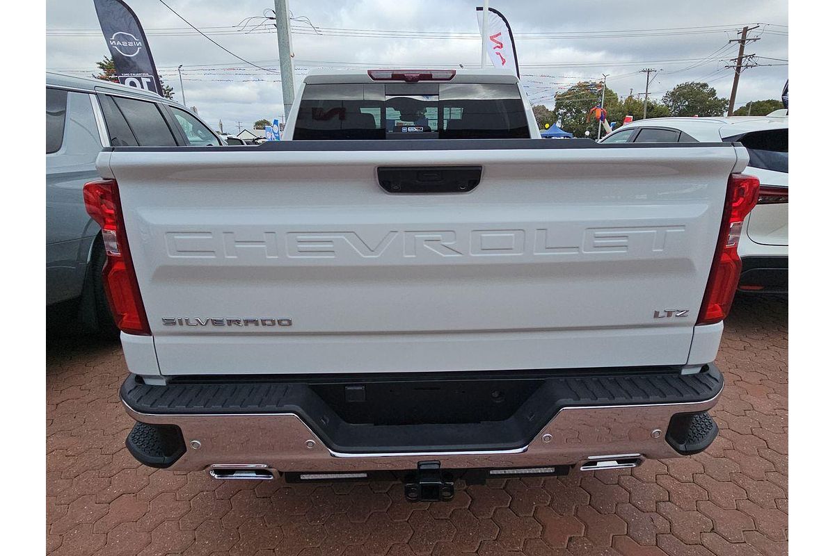 2025 Chevrolet Silverado 1500 LTZ Premium W/Tech Pack T1 4X4