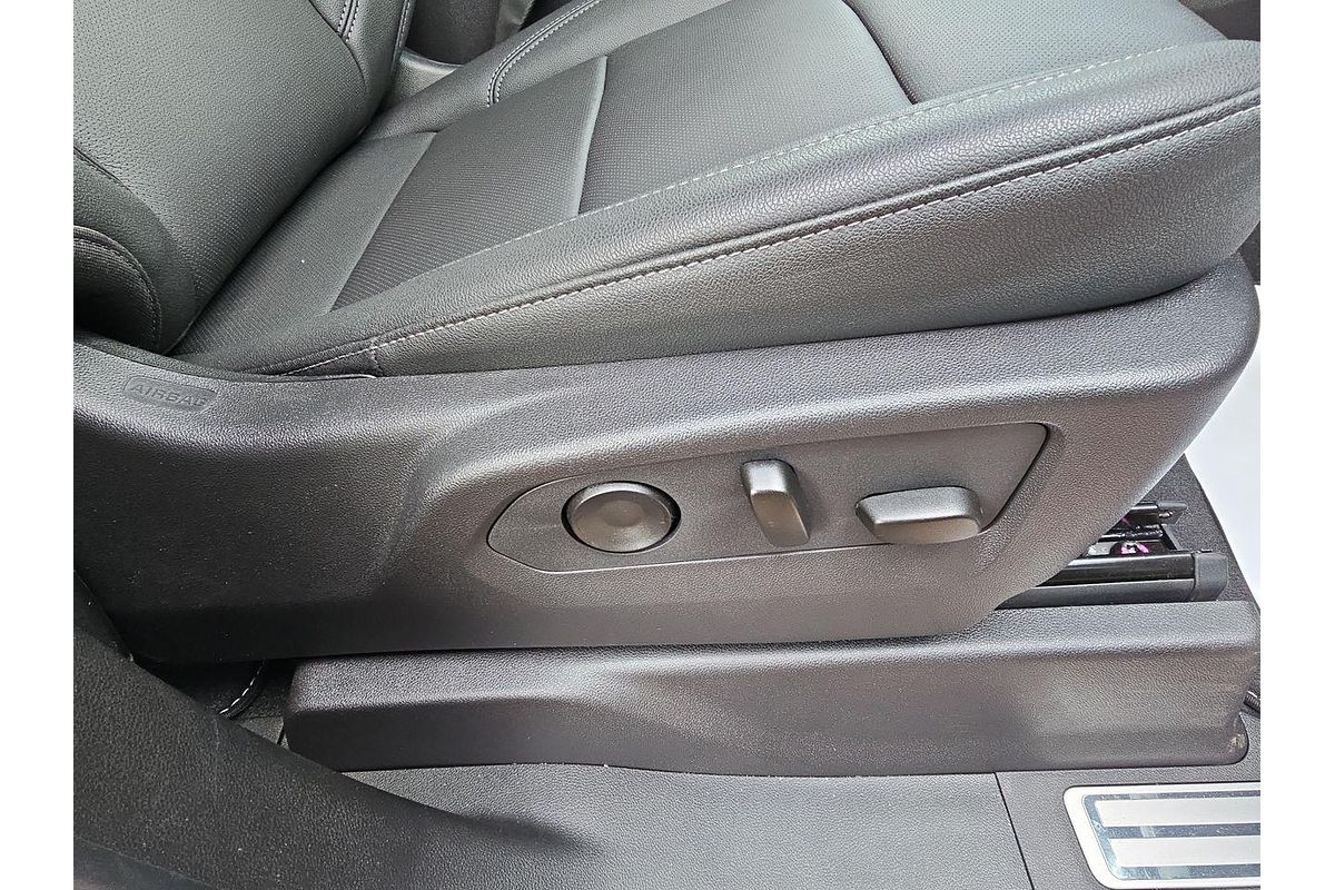 2025 Chevrolet Silverado 1500 LTZ Premium W/Tech Pack T1 4X4