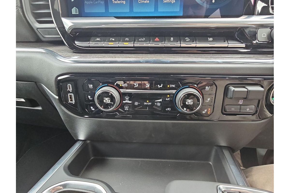 2025 Chevrolet Silverado 1500 LTZ Premium W/Tech Pack T1 4X4