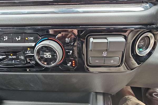 2025 Chevrolet Silverado 1500 LTZ Premium W/Tech Pack T1 4X4