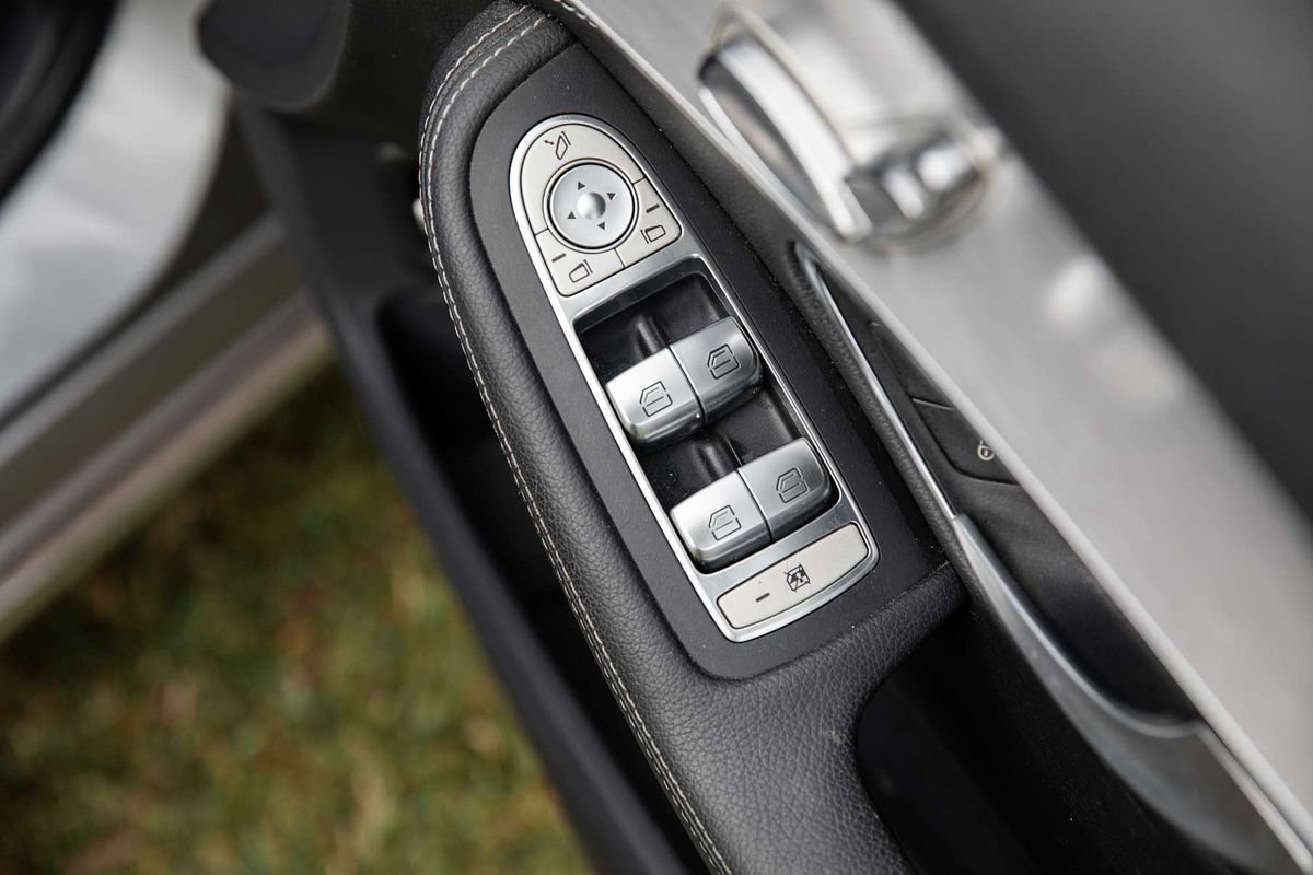 2015 Mercedes-Benz C-Class C200 W205