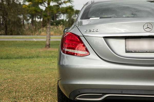 2015 Mercedes-Benz C-Class C200 W205