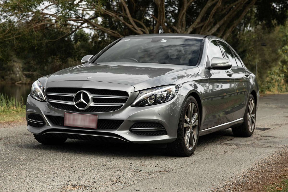 2015 Mercedes-Benz C-Class C200 W205