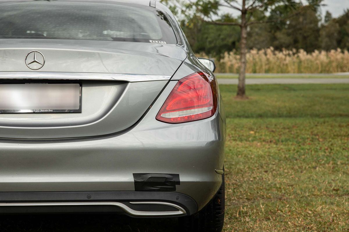 2015 Mercedes-Benz C-Class C200 W205