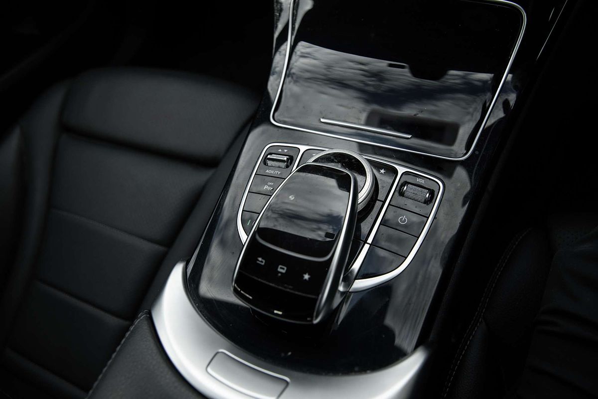 2015 Mercedes-Benz C-Class C200 W205