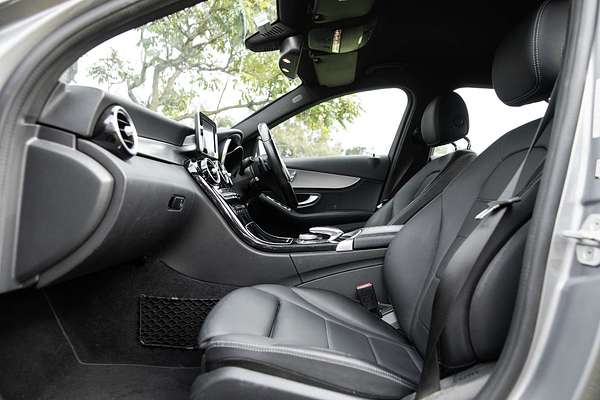2015 Mercedes-Benz C-Class C200 W205