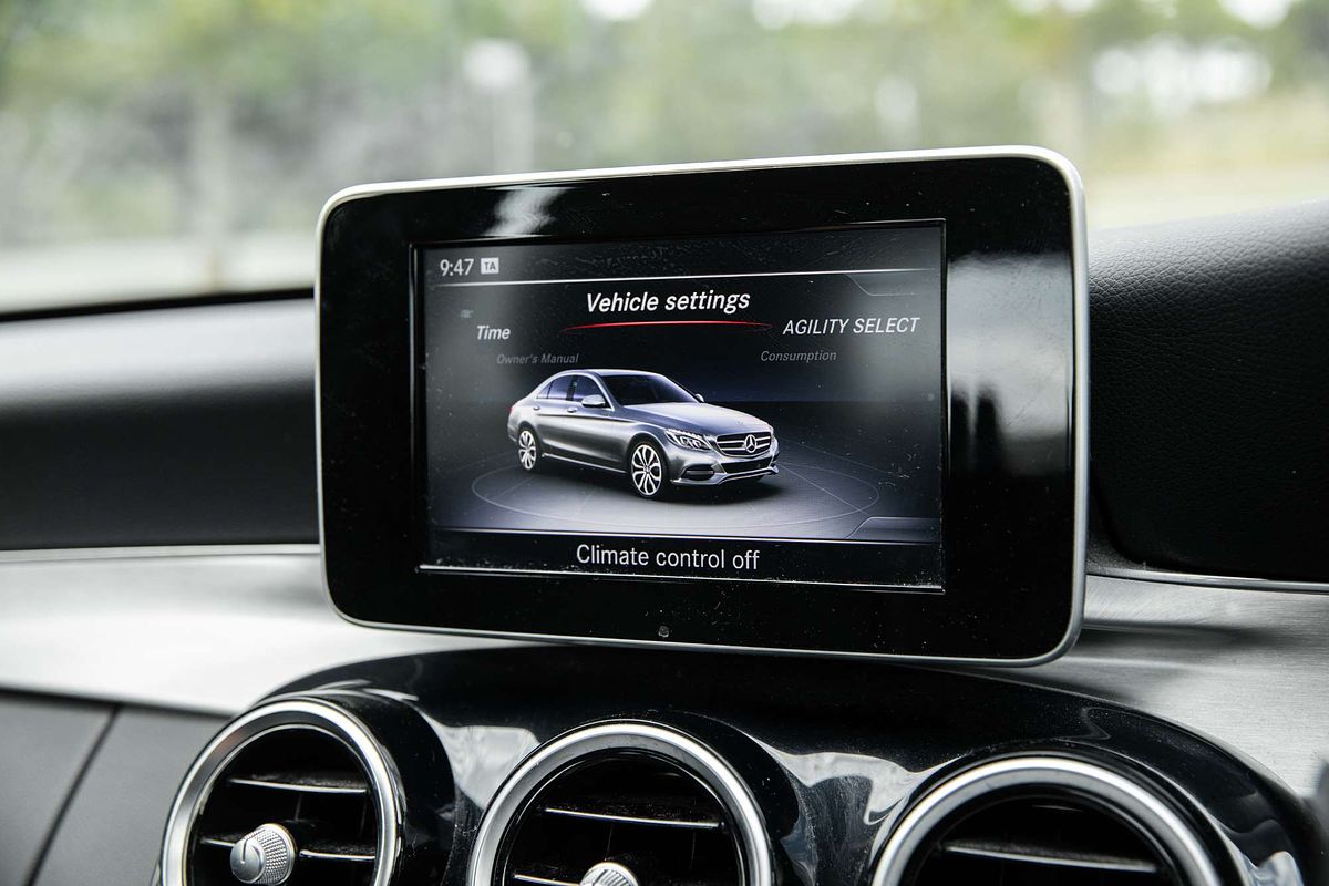 2015 Mercedes-Benz C-Class C200 W205