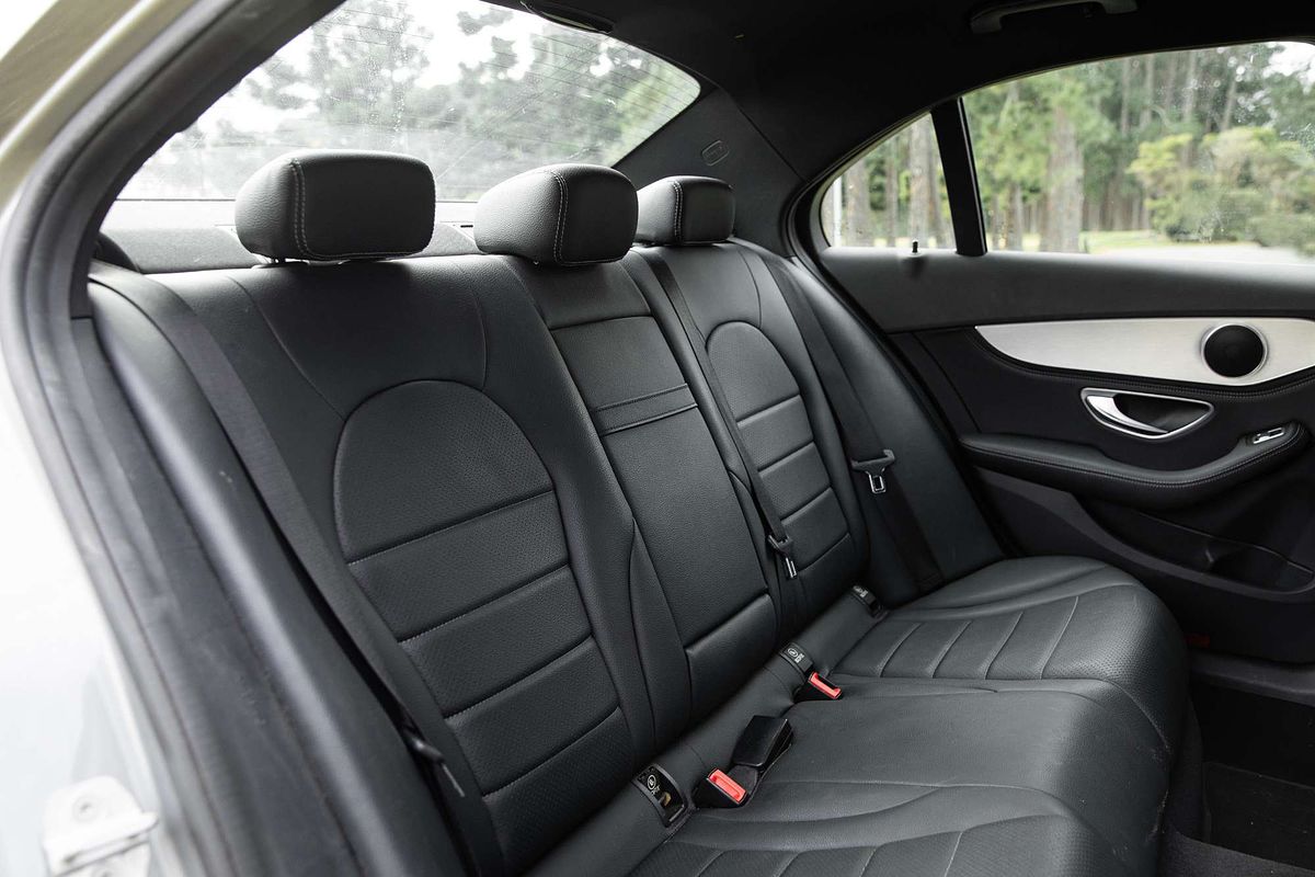 2015 Mercedes-Benz C-Class C200 W205