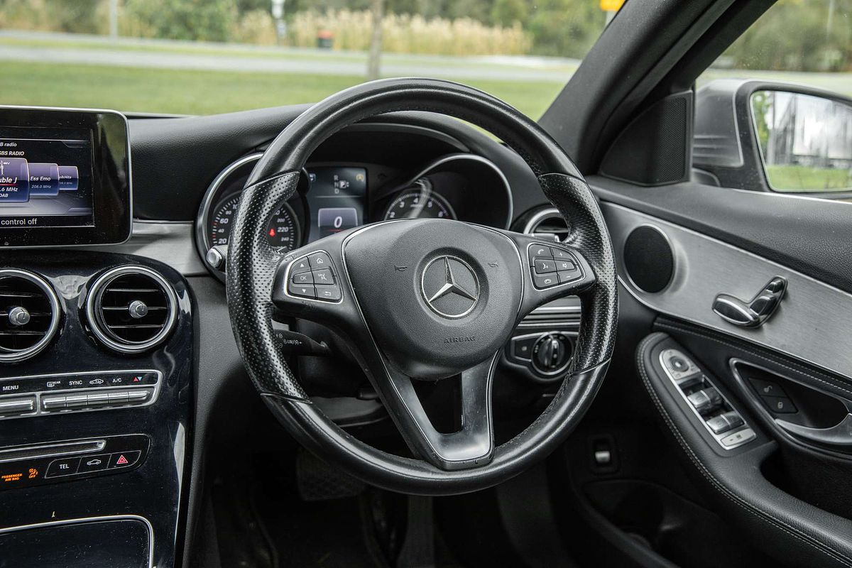 2015 Mercedes-Benz C-Class C200 W205