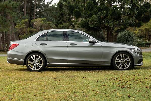 2015 Mercedes-Benz C-Class C200 W205