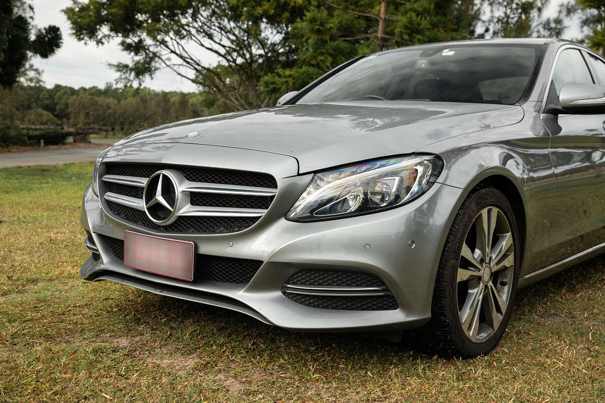 2015 Mercedes-Benz C-Class C200 W205