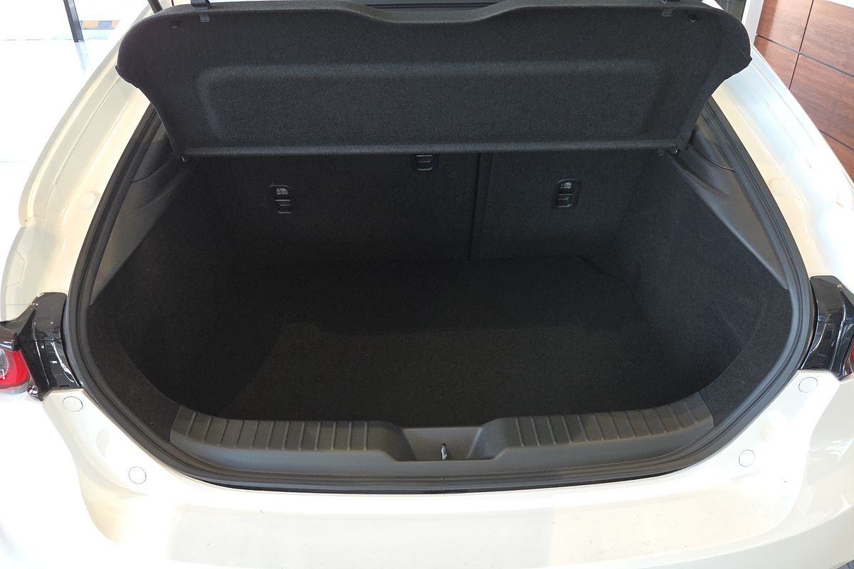 2025 Mazda 3 G20 Touring BP Series
