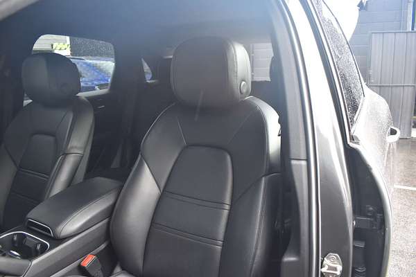 2018 Porsche Cayenne E-Hybrid 9YA