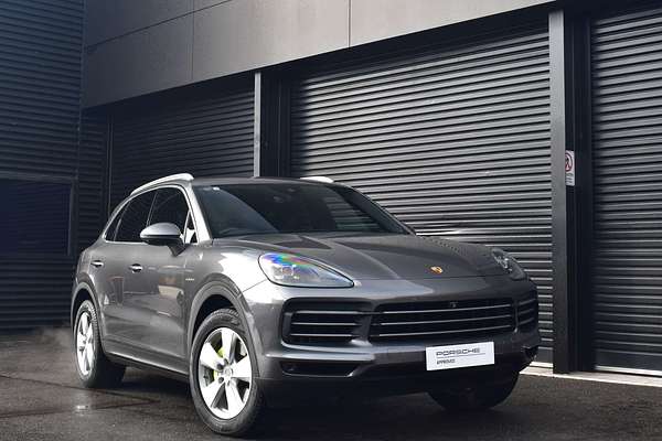 2018 Porsche Cayenne E-Hybrid 9YA