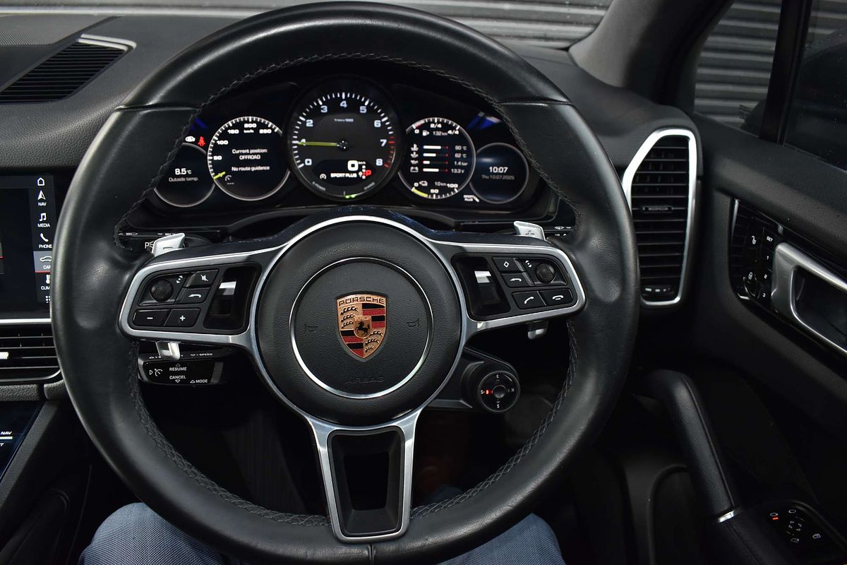 2018 Porsche Cayenne E-Hybrid 9YA