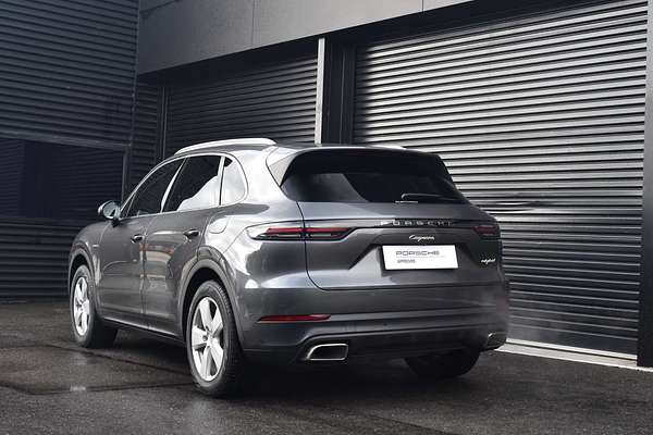 2018 Porsche Cayenne E-Hybrid 9YA