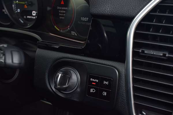 2018 Porsche Cayenne E-Hybrid 9YA