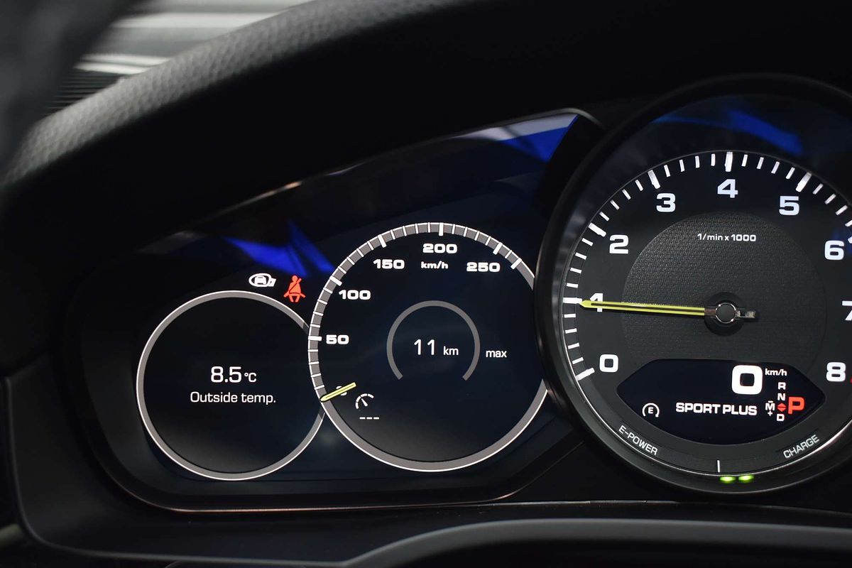 2018 Porsche Cayenne E-Hybrid 9YA
