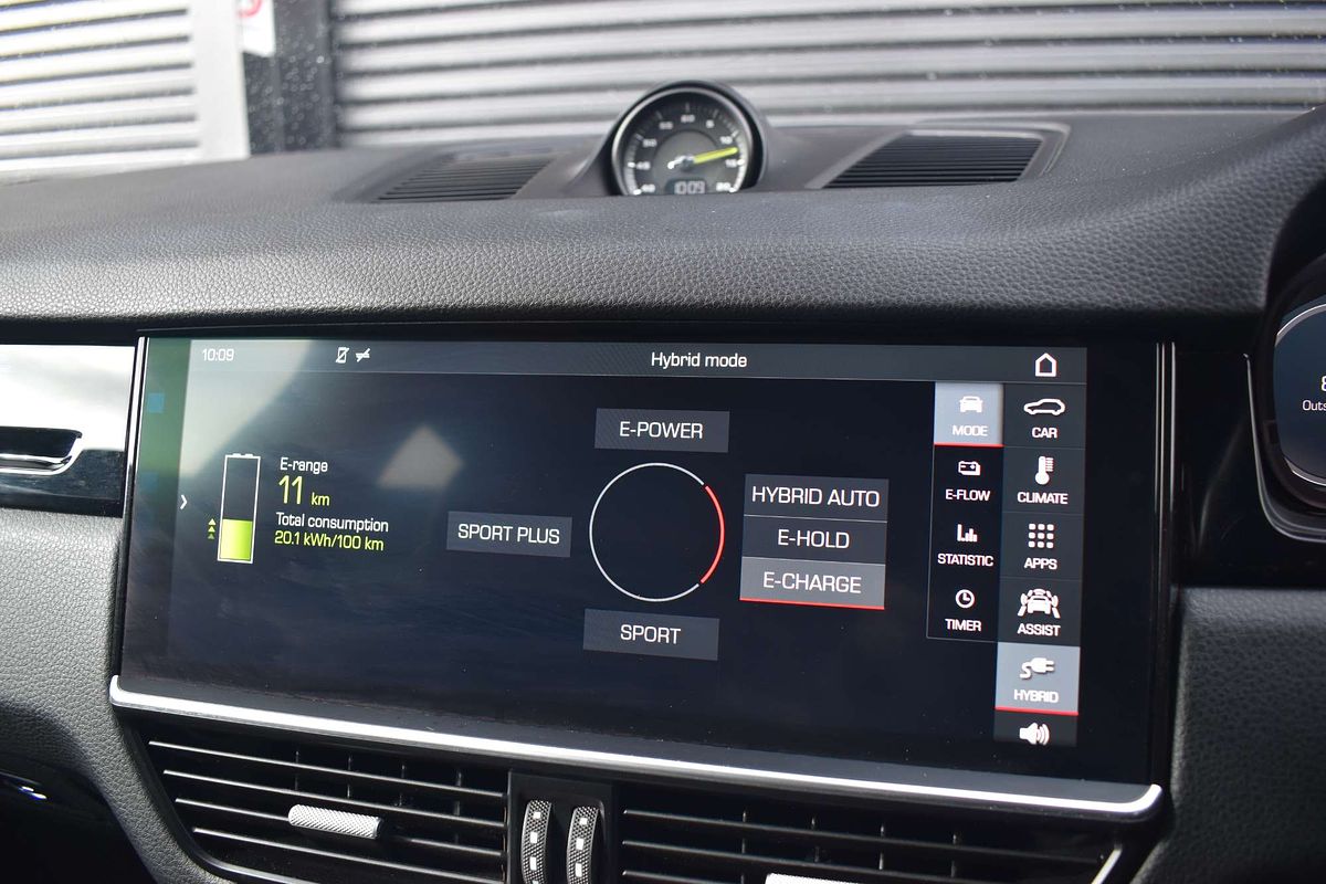 2018 Porsche Cayenne E-Hybrid 9YA