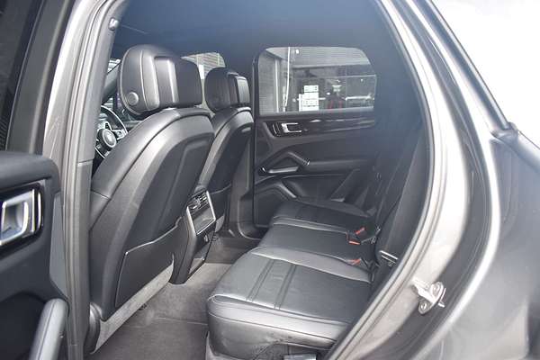 2018 Porsche Cayenne E-Hybrid 9YA