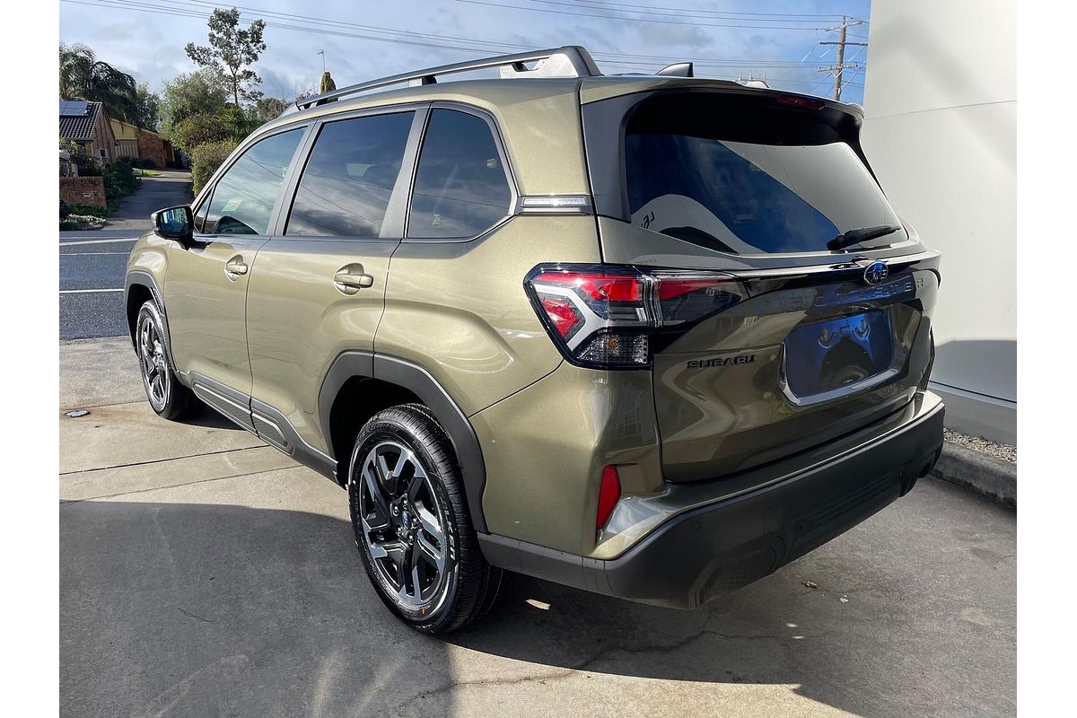 2025 Subaru Forester S6