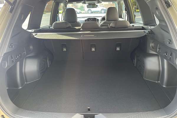 2025 Subaru Forester S6