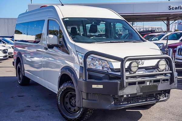 2021 Toyota Hiace Commuter GDH322R