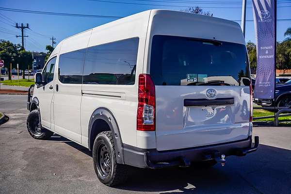 2021 Toyota Hiace Commuter GDH322R