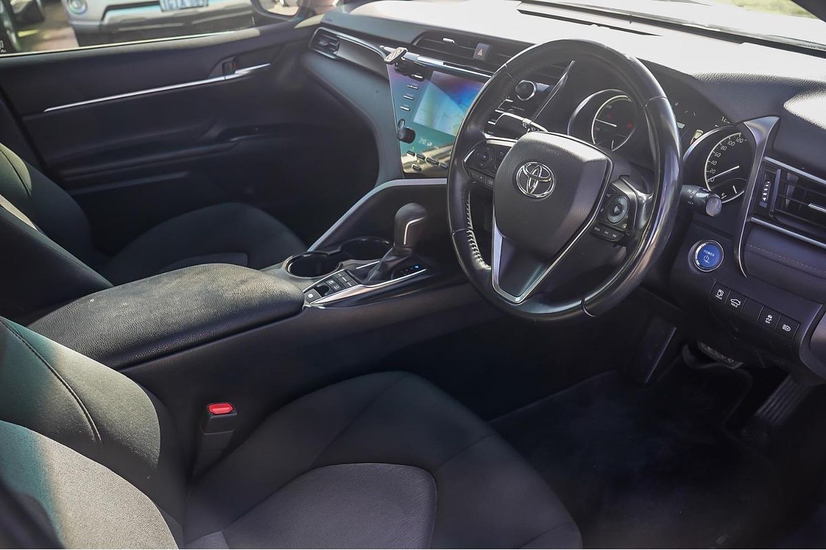 2020 Toyota Camry Ascent Sport AXVH71R
