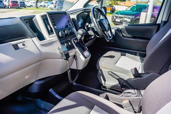 2021 Toyota Hiace Commuter GDH322R