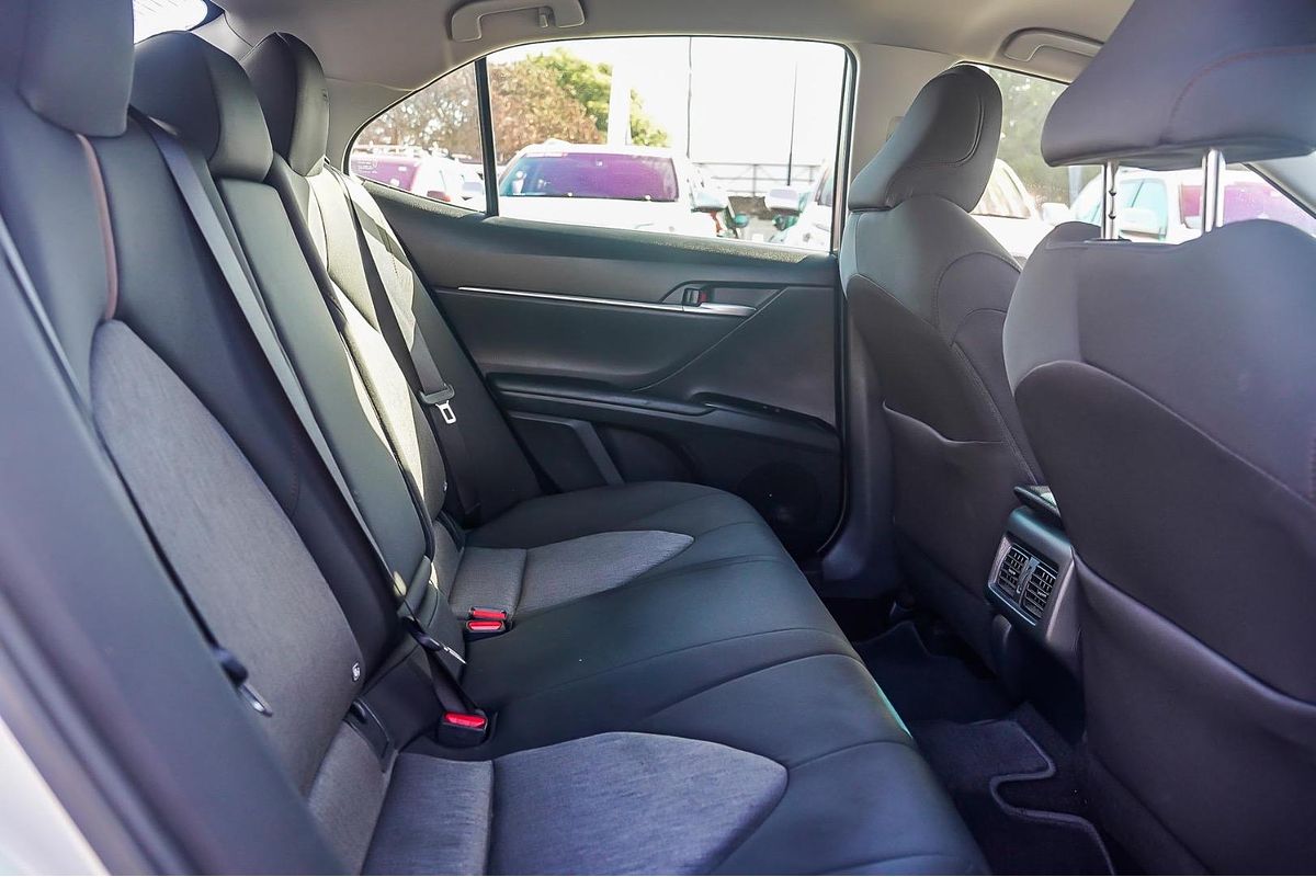 2020 Toyota Camry Ascent Sport AXVH71R
