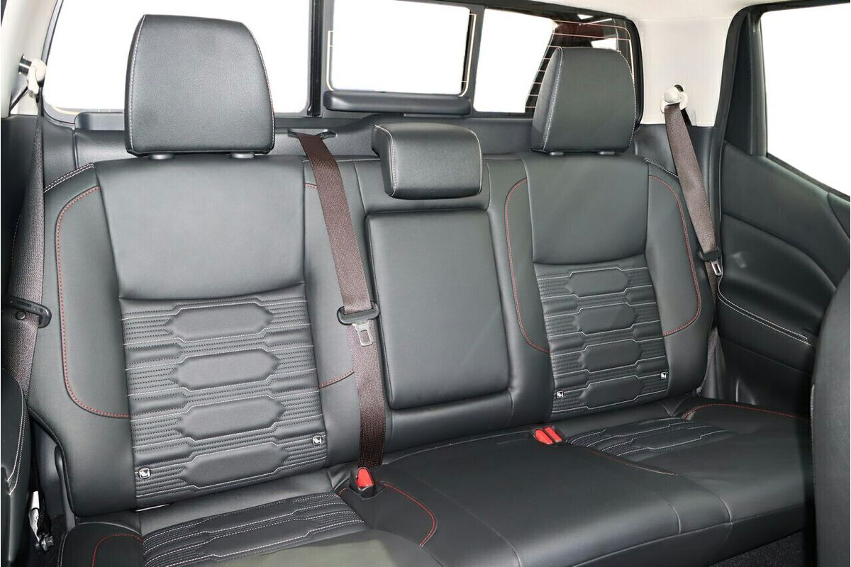 2024 Nissan Navara PRO-4X Warrior D23 4X4