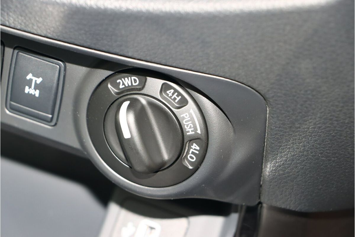 2024 Nissan Navara PRO-4X Warrior D23 4X4