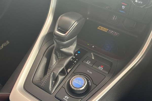 2024 Toyota RAV4 Cruiser AXAH54R