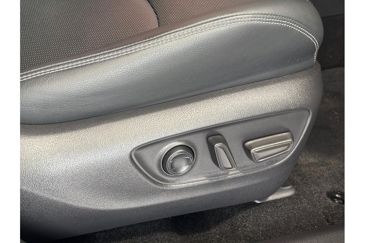 2024 Toyota RAV4 Cruiser AXAH54R