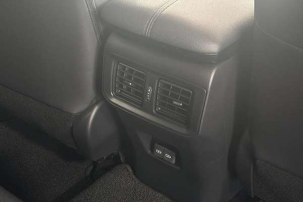 2024 Toyota RAV4 Cruiser AXAH54R